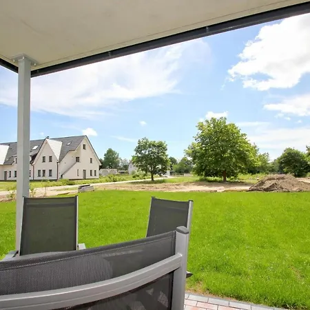アパート Strandnahe Mit Terrasse, Gratis Nutzung Vom Ahoi Erlebnisbad Und Sauna In Sellin - Rex Rugia 11-3 ロープベ