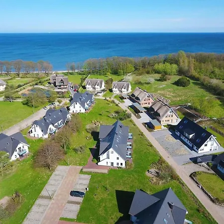 Strandnahe Mit Terrasse, Gratis Nutzung Vom Ahoi Erlebnisbad Und Sauna In Sellin - Rex Rugia 11-3